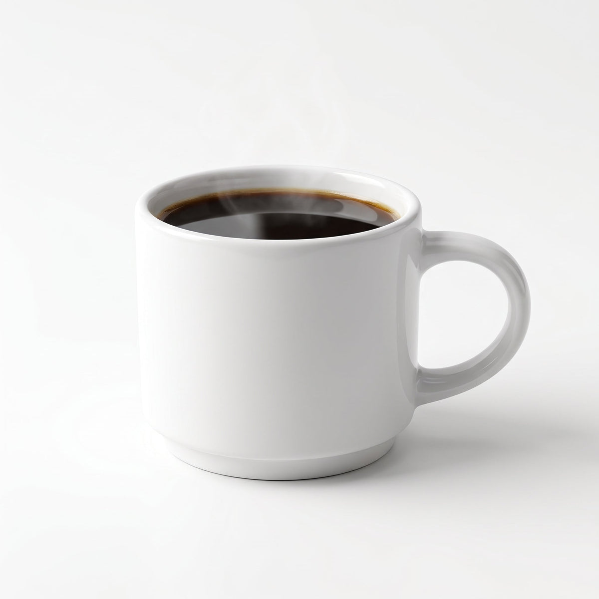 Classic white coffee mug – Minimalist ceramic mug for tea and coffee